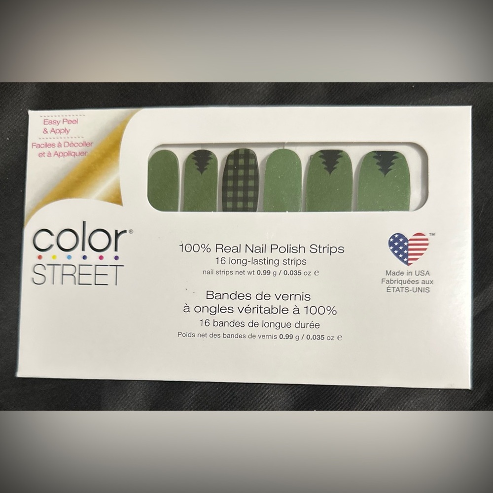 3/$25 COLORSTREET NAIL POLISH STRIPS “EVERGREEN QUEEN” LIMITED EDITION-BRAND NEW - Picture 5 of 6
